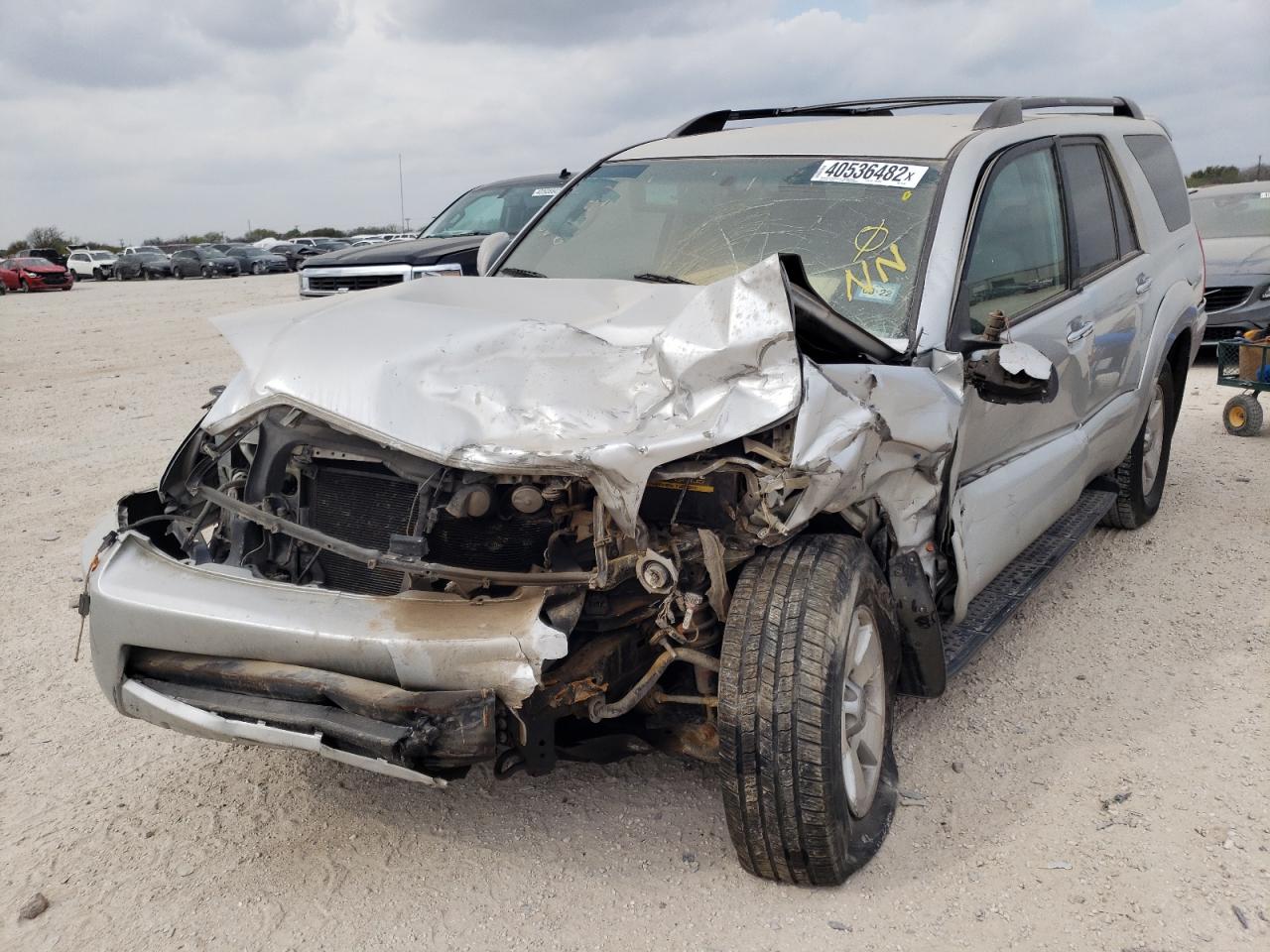 Photo 2 from auction – 2006 TOYOTA 4RUNNER SR with VIN JTEZU14R860075186
