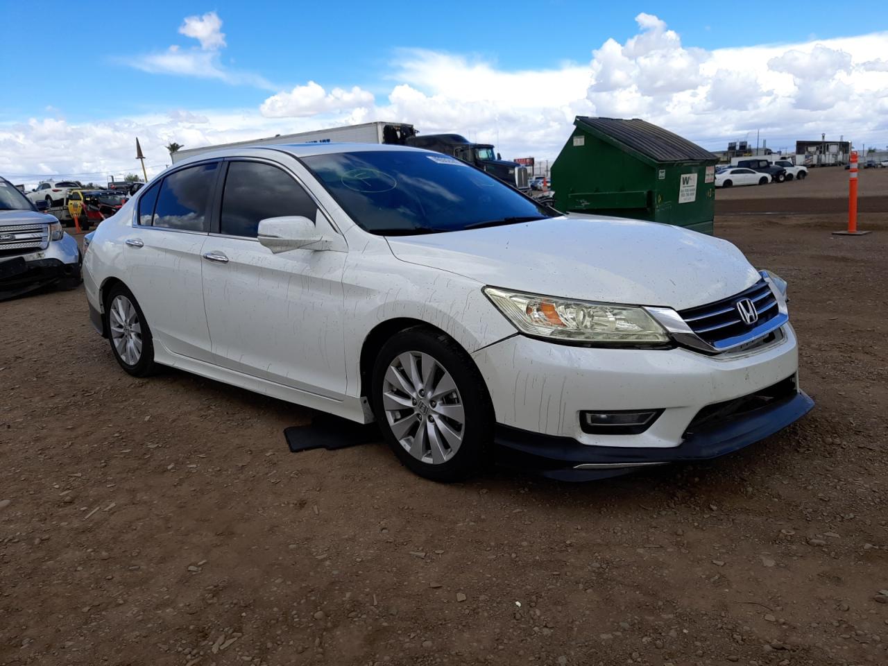 HONDA ACCORD EXL 2013 with VIN 1HGCR2F82DA210337 - Photo from auction