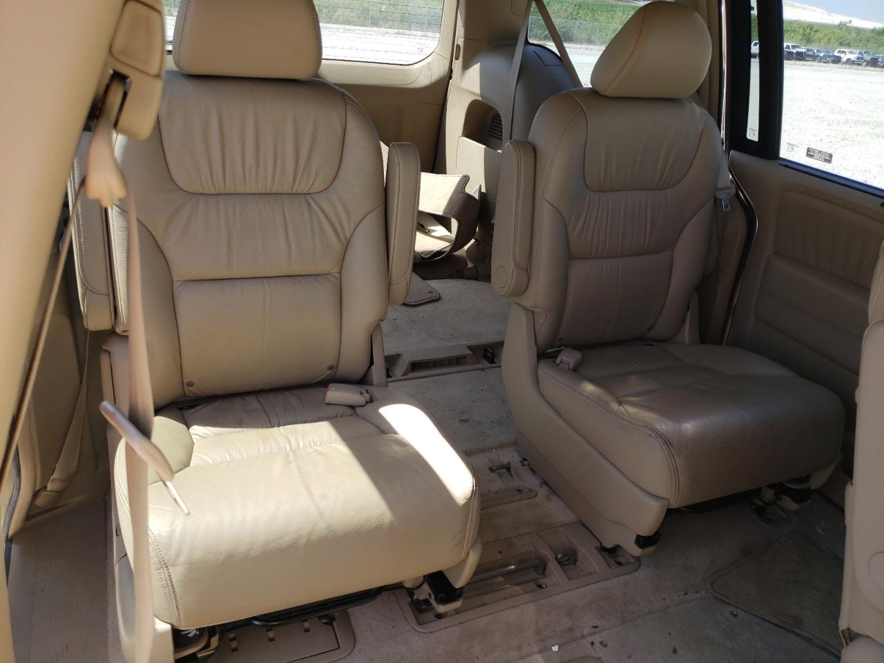 Photo 6 from auction – 2005 HONDA ODYSSEY EX with VIN 5FNRL386X5B417725
