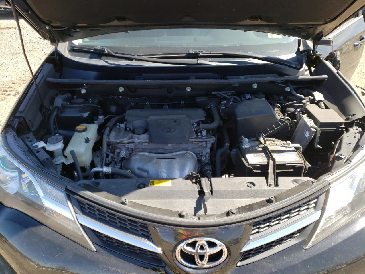 Photo 7 from auction – 2014 TOYOTA RAV4 LIMIT with VIN 2T3DFREV8EW226136