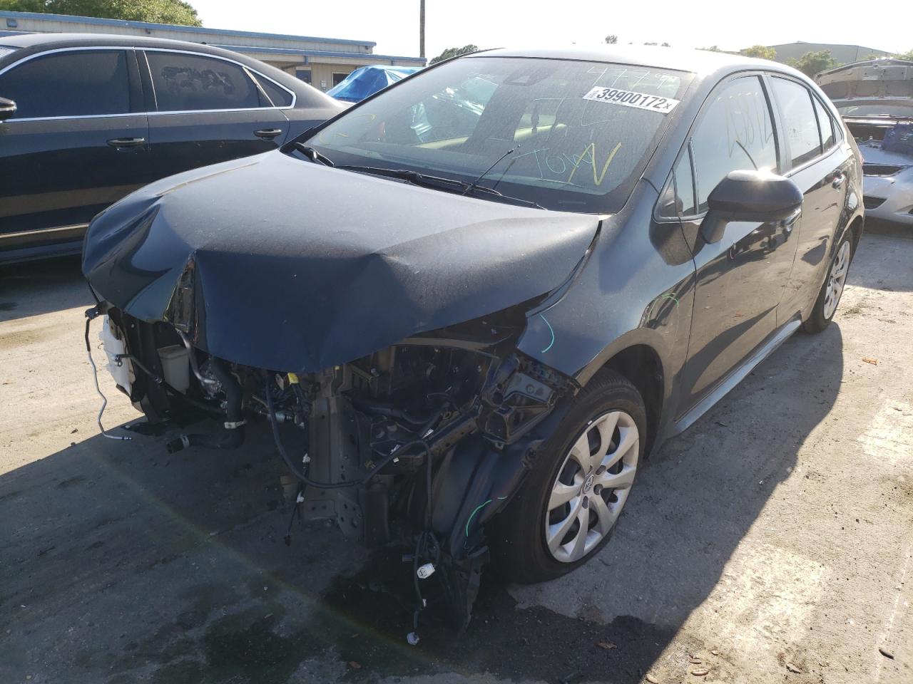 Photo 2 from auction – 2021 TOYOTA COROLLA LE with VIN JTDEPMAE2MJ153367