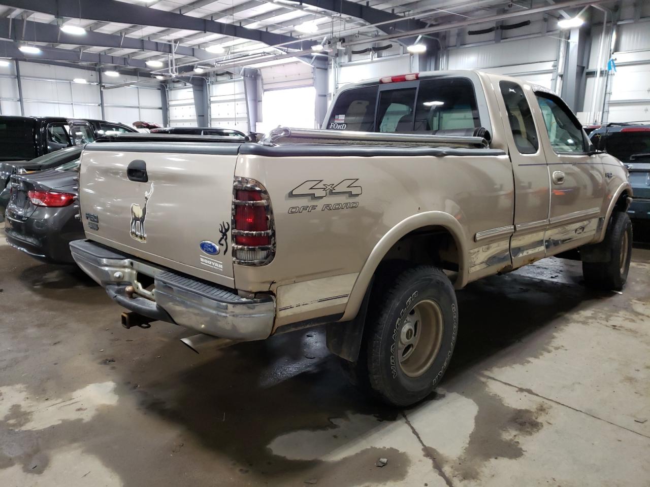 Photo 4 from auction – 1997 FORD F150 with VIN 2FTEX18L4VCA34917