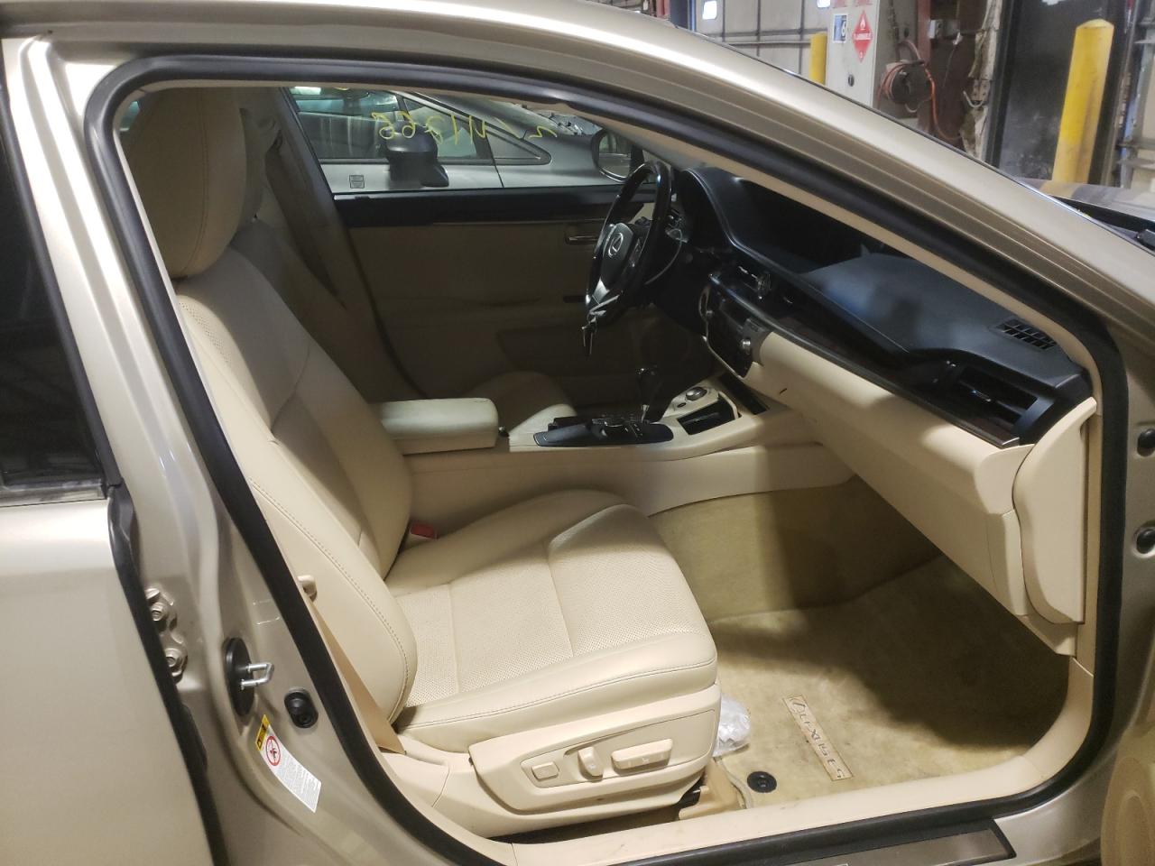 Photo 5 from auction – 2014 LEXUS ES 350 with VIN JTHBK1GG8E2131831