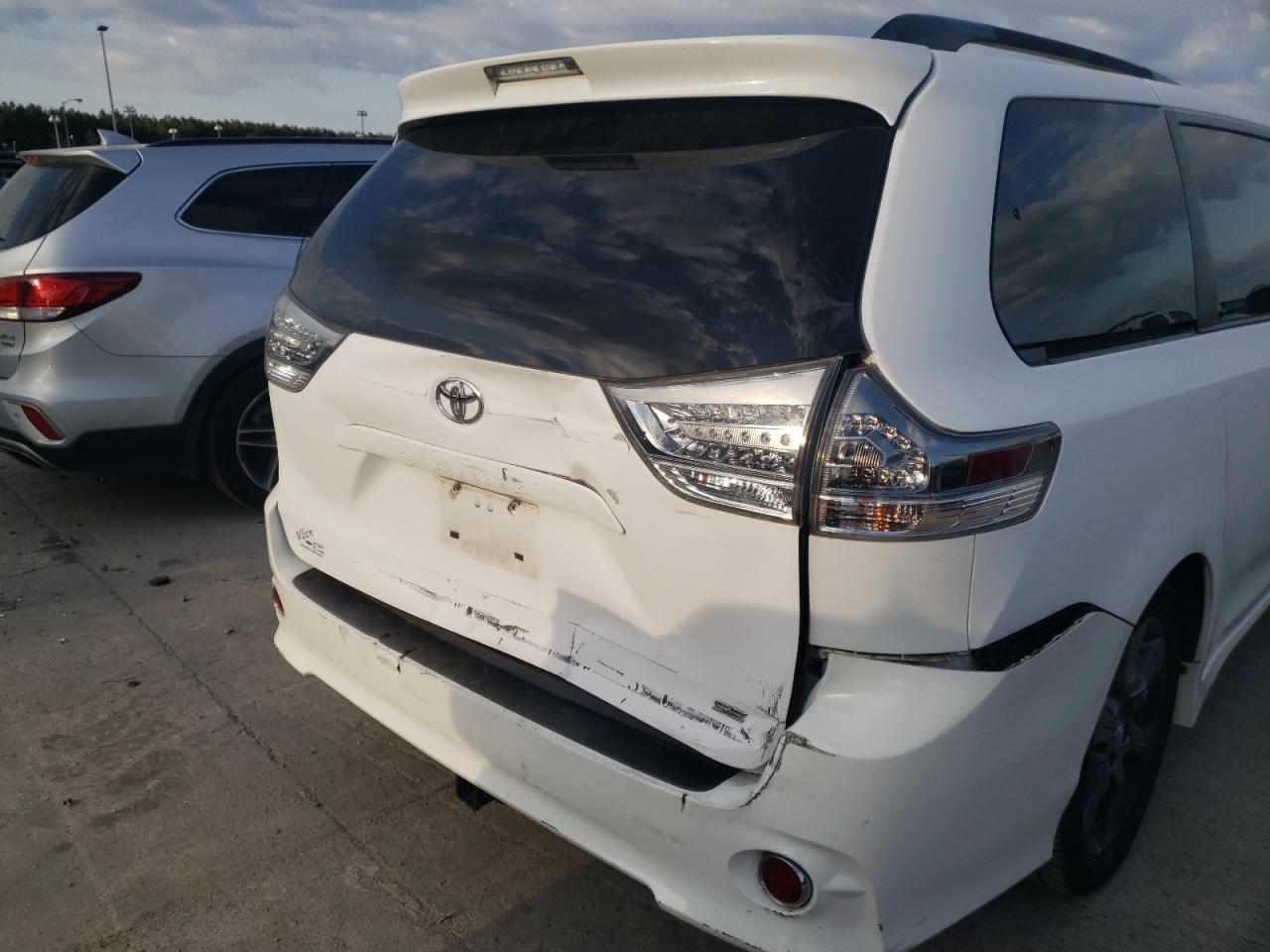 Photo 9 from auction – 2012 TOYOTA SIENNA SPO with VIN 5TDXK3DC0CS179026