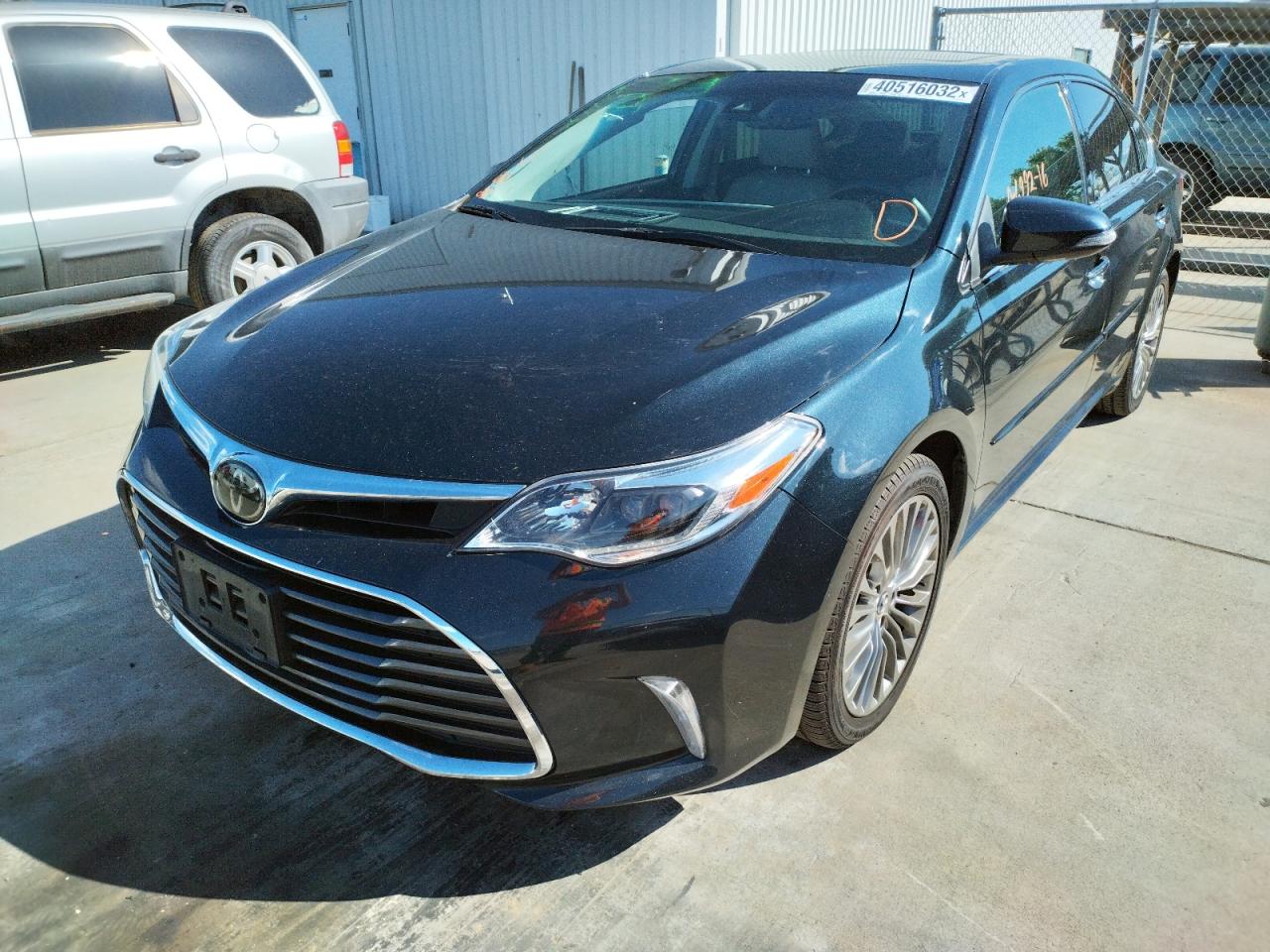 Photo 2 from auction – 2016 TOYOTA AVALON XLE with VIN 4T1BK1EB7GU224724