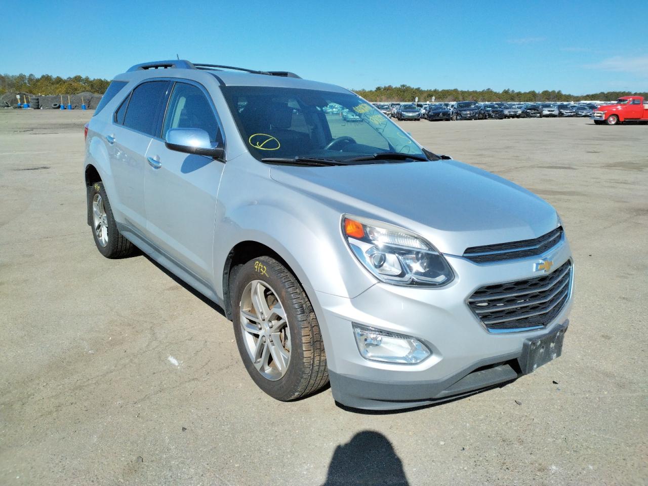 CHEVROLET EQUINOX PR 2017 with VIN 2GNFLGEK0H6305111 - Photo from auction