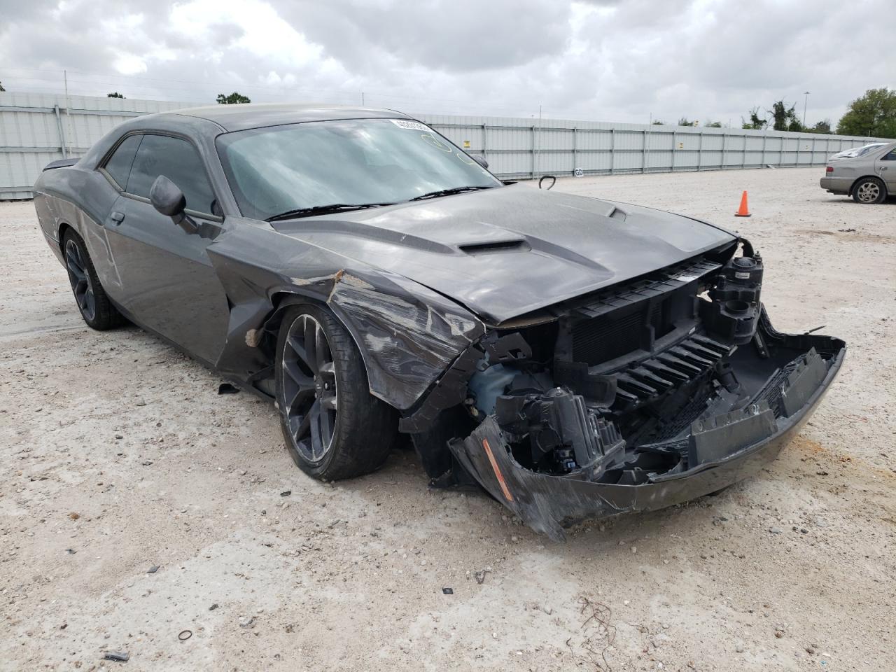 DODGE CHALLENGER 2020 with VIN 2C3CDZAG2LH189742 - Photo from auction
