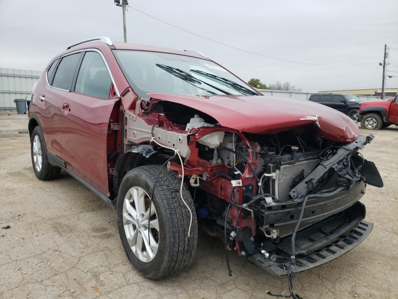 NISSAN ROGUE S 2016 with VIN KNMAT2MVXGP603049 - Photo from auction