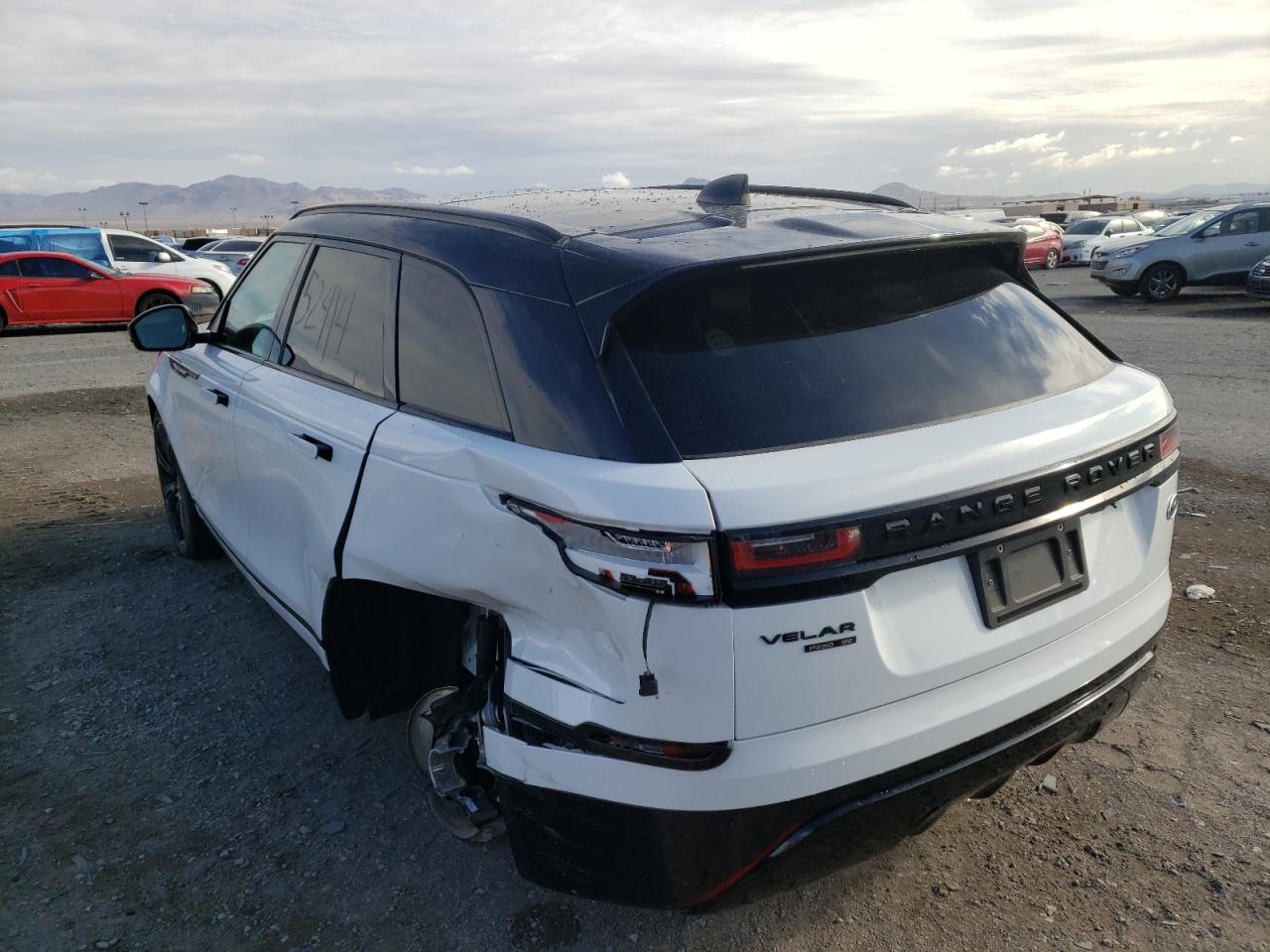 Photo 3 from auction – 2019 LAND ROVER RANGE ROVE with VIN SALYL2EX4KA203409