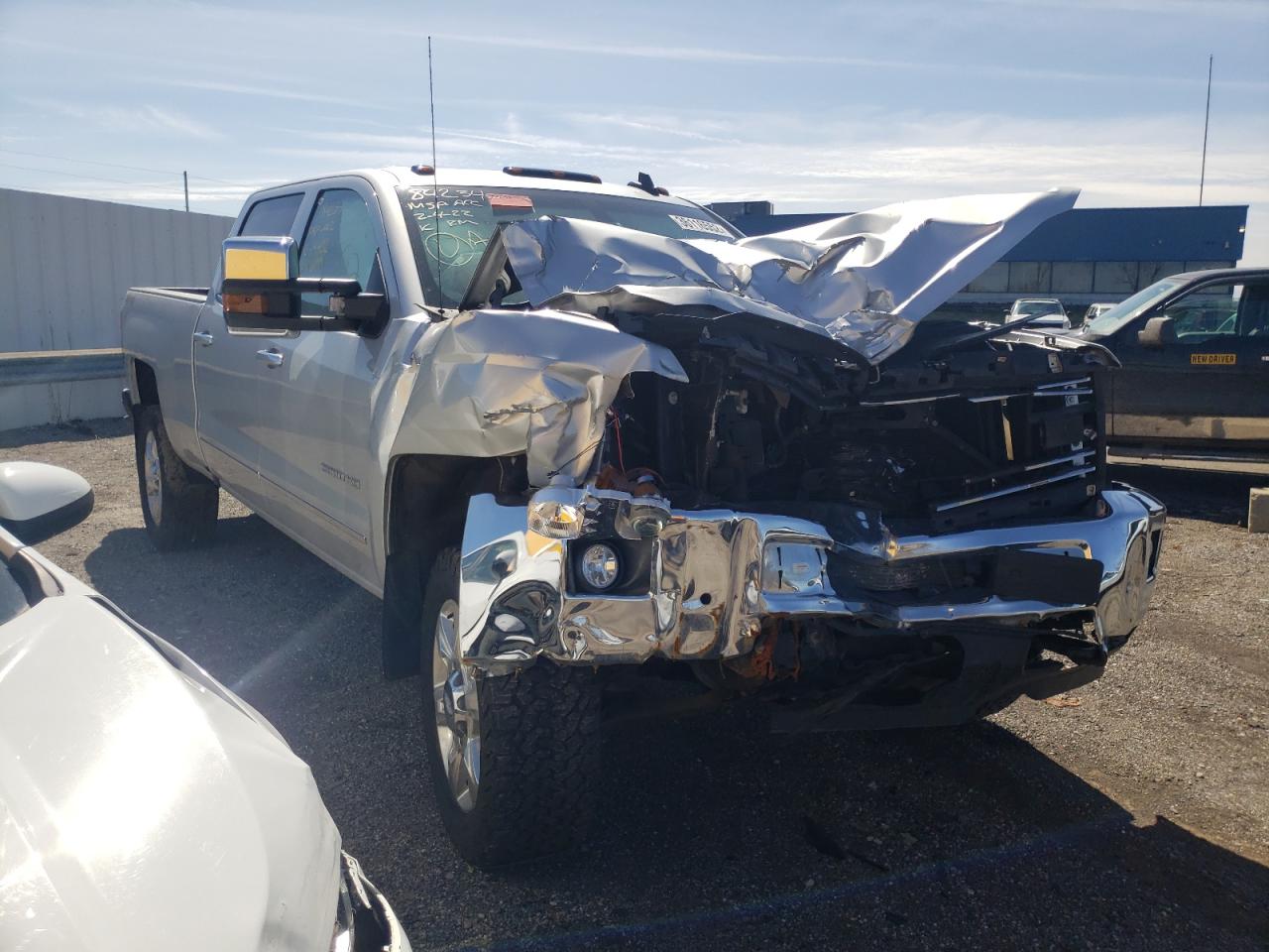 CHEVROLET SILVERADO 2019 with VIN 1GC1KTEGXKF145648 - Photo from auction