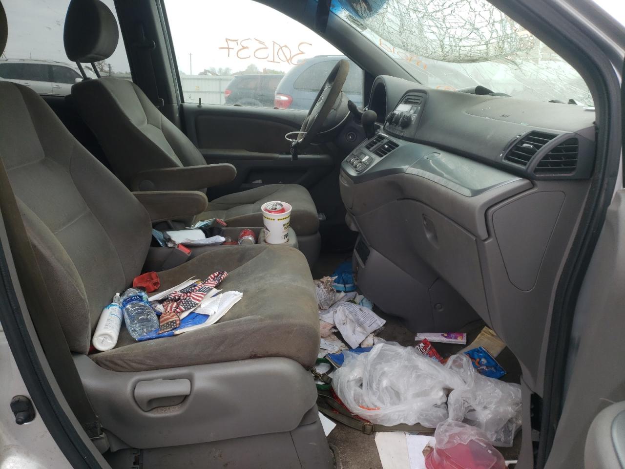 Photo 5 from auction – 2010 HONDA ODYSSEY EX with VIN 5FNRL3H53AB047378