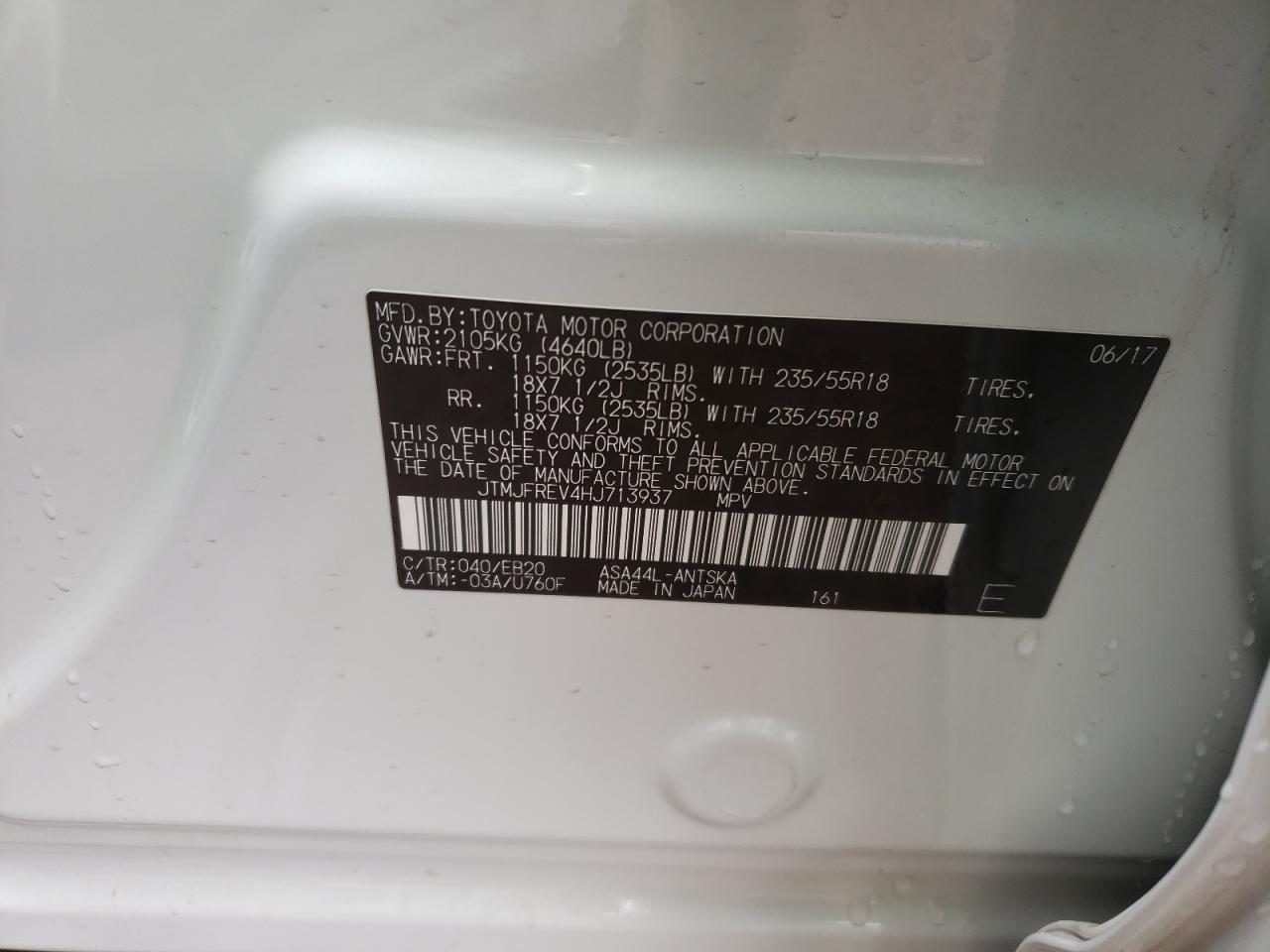Photo 10 from auction – 2017 TOYOTA RAV4 SE with VIN JTMJFREV4HJ713937