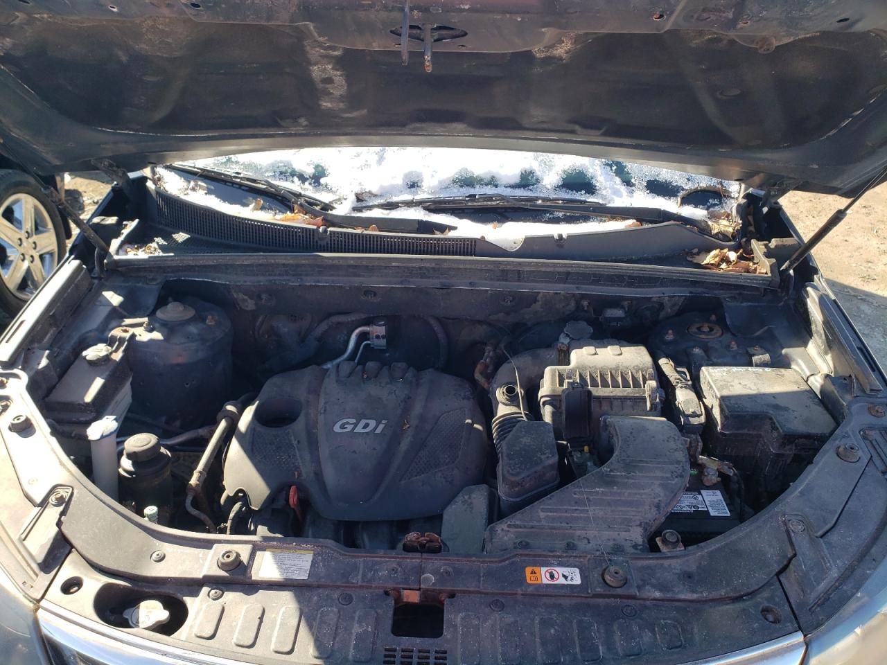 Photo 7 from auction – 2013 KIA SORENTO LX with VIN 5XYKTCA69DG360016