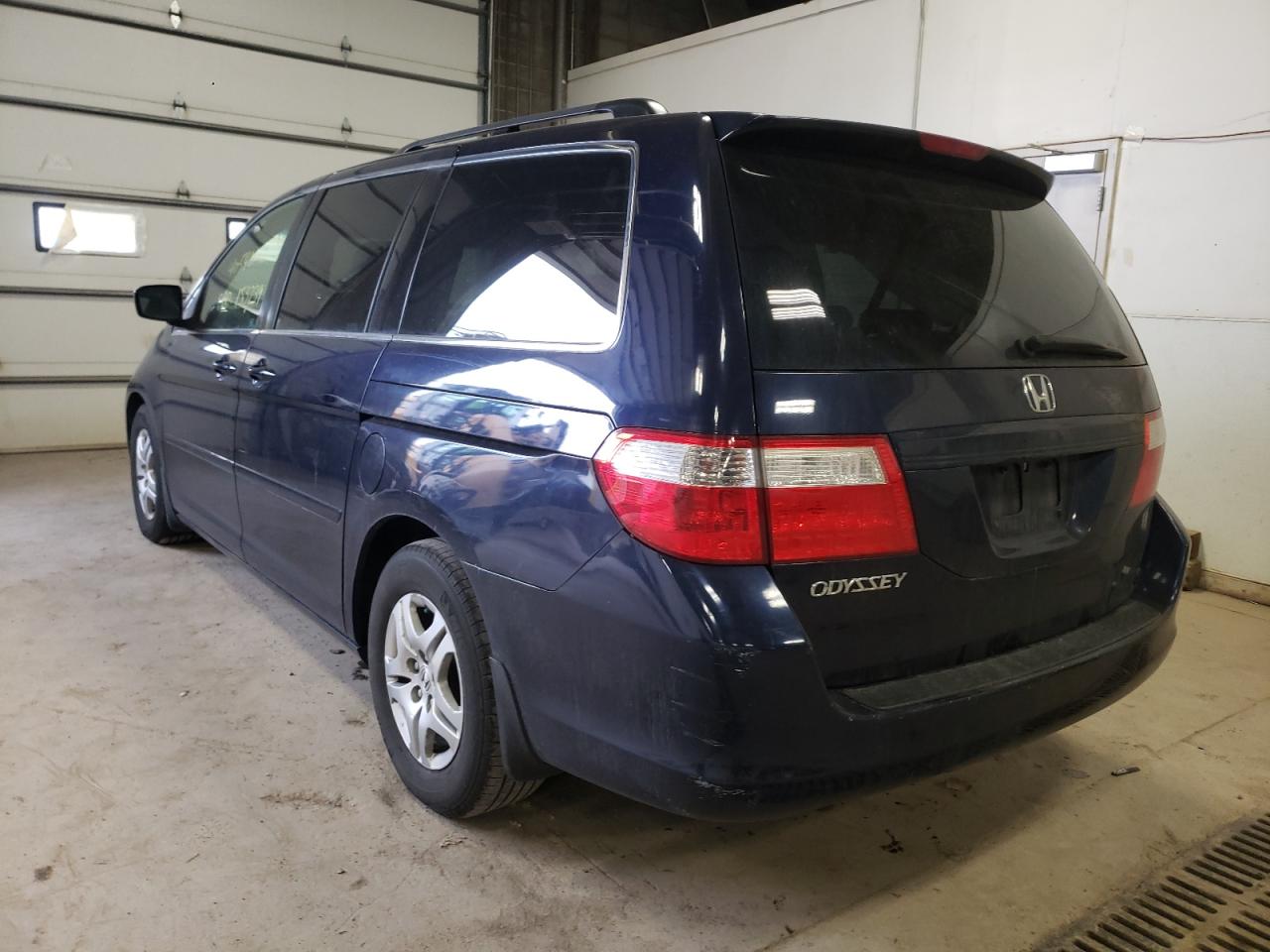Photo 3 from auction – 2006 HONDA ODYSSEY with VIN 5FNRL38636B004983