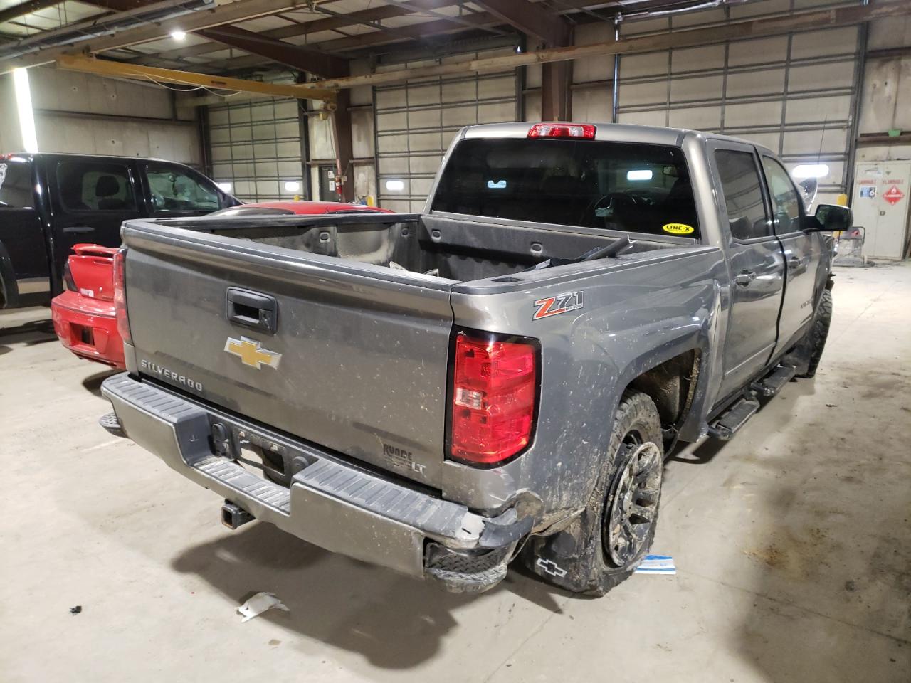 Photo 4 from auction – 2017 CHEVROLET SILVERADO with VIN 3GCUKREC3HG247233