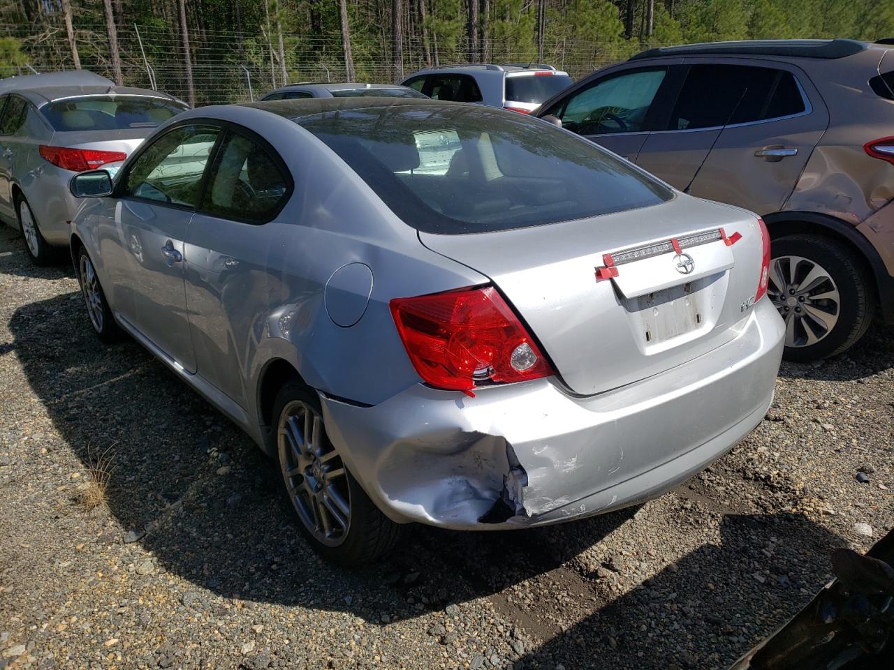 Photo 3 from auction – 2005 TOYOTA SCION TC with VIN JTKDE167850024009