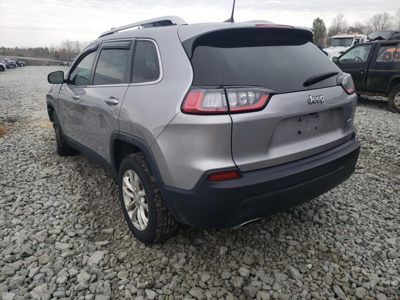 Photo 3 from auction – 2019 JEEP CHEROKEE L with VIN 1C4PJLCX8KD434202