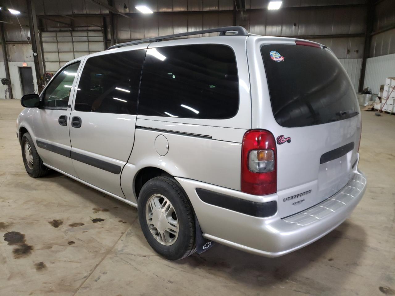 Photo 3 from auction – 2002 CHEVROLET VENTURE with VIN 1GNDX03E72D275355