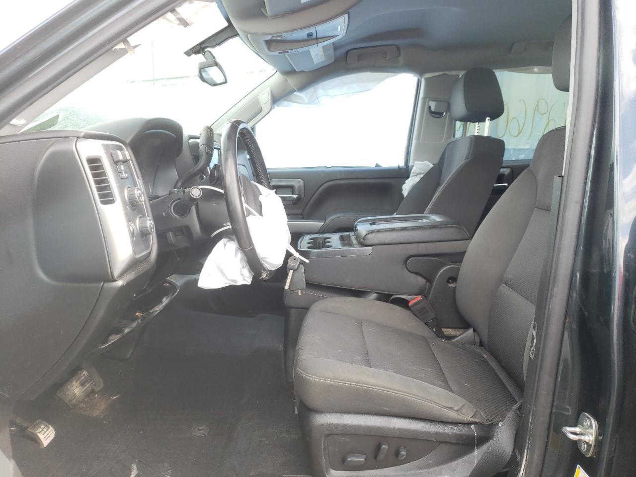 Photo 5 from auction – 2018 CHEVROLET SILVERADO with VIN 3GCUKREC1JG478749