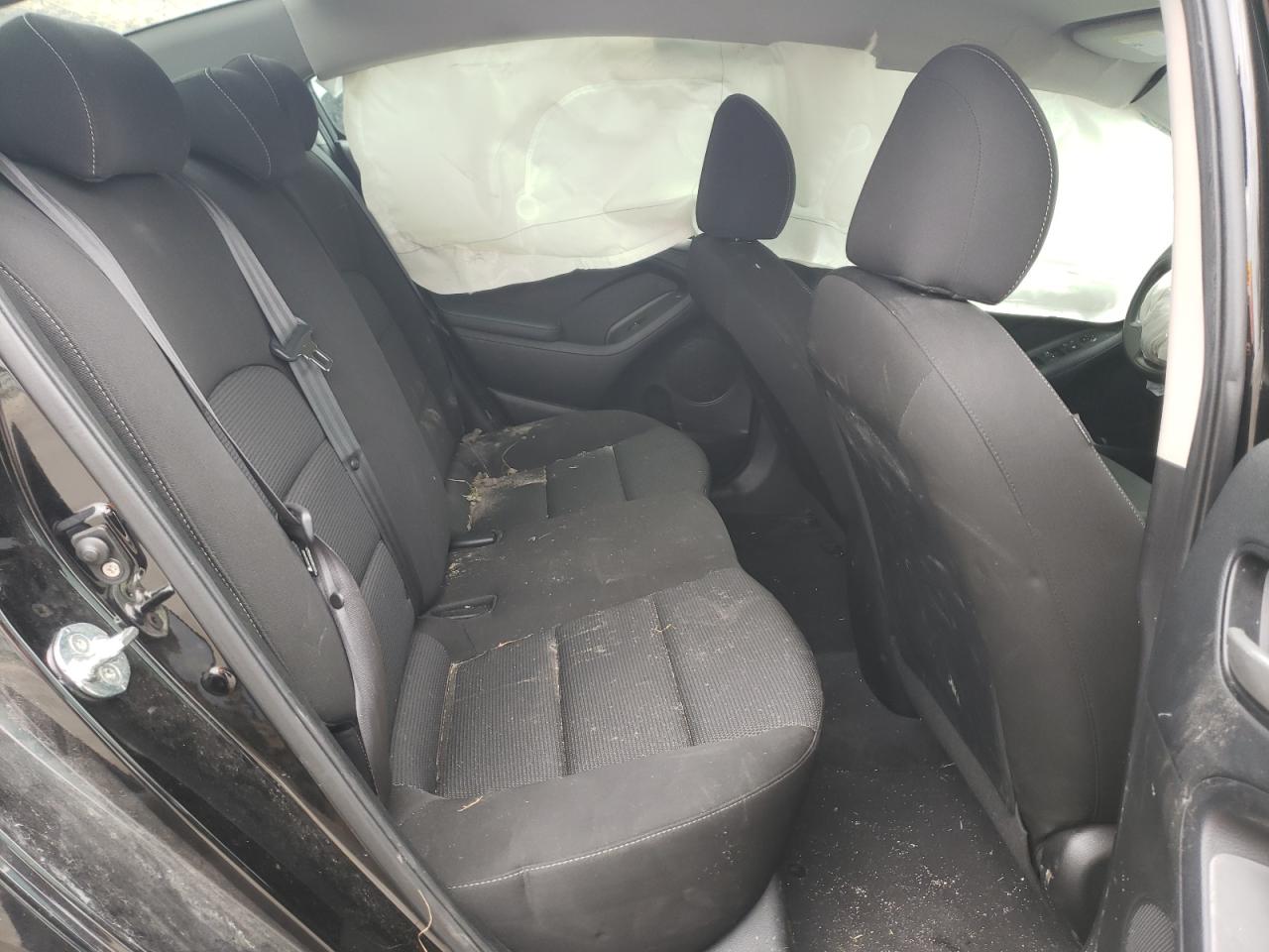 Photo 6 from auction – 2018 KIA FORTE LX with VIN 3KPFK4A78JE229218