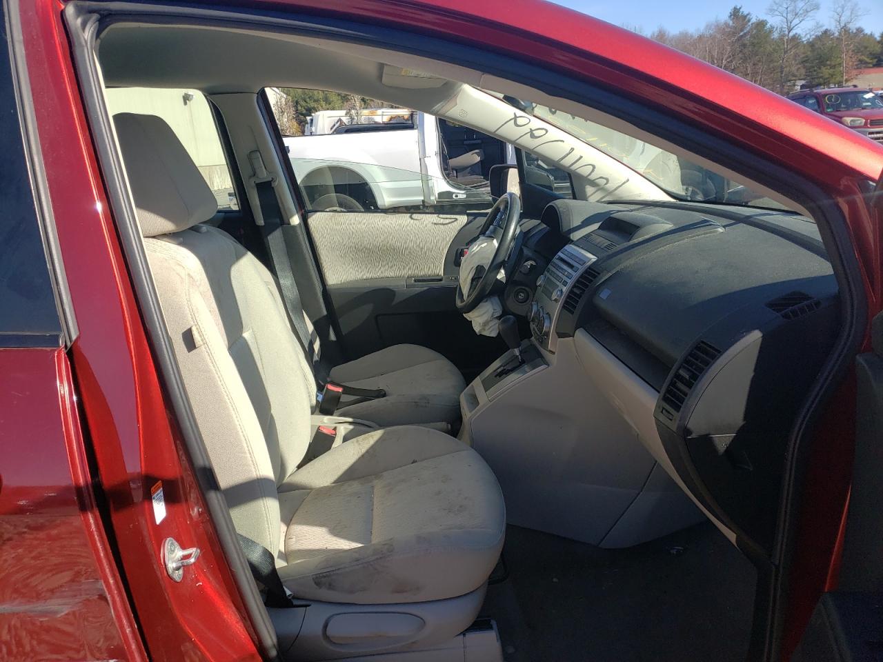 Photo 5 from auction – 2010 MAZDA 5 with VIN JM1CR2WLXA0361558