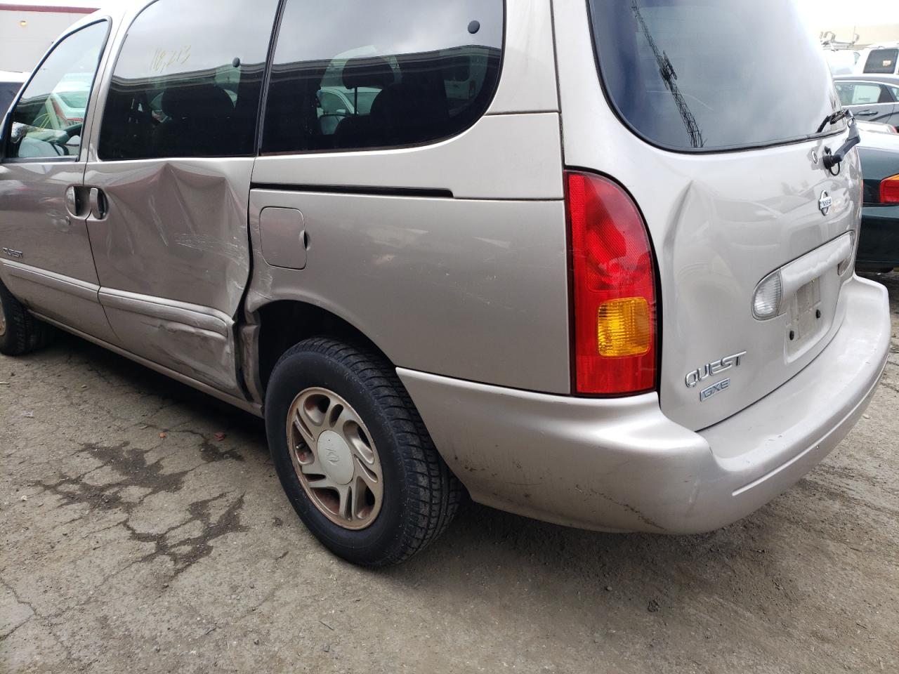 Photo 9 from auction – 2000 NISSAN QUEST SE with VIN 4N2XN11T9YD826538