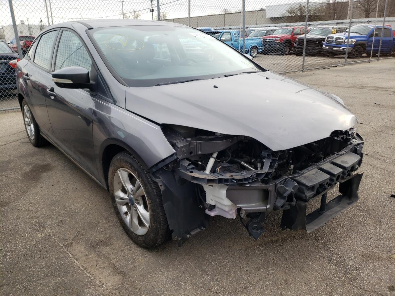 FORD FOCUS SE 2013 with VIN 1FADP3F29DL176143 - Photo from auction