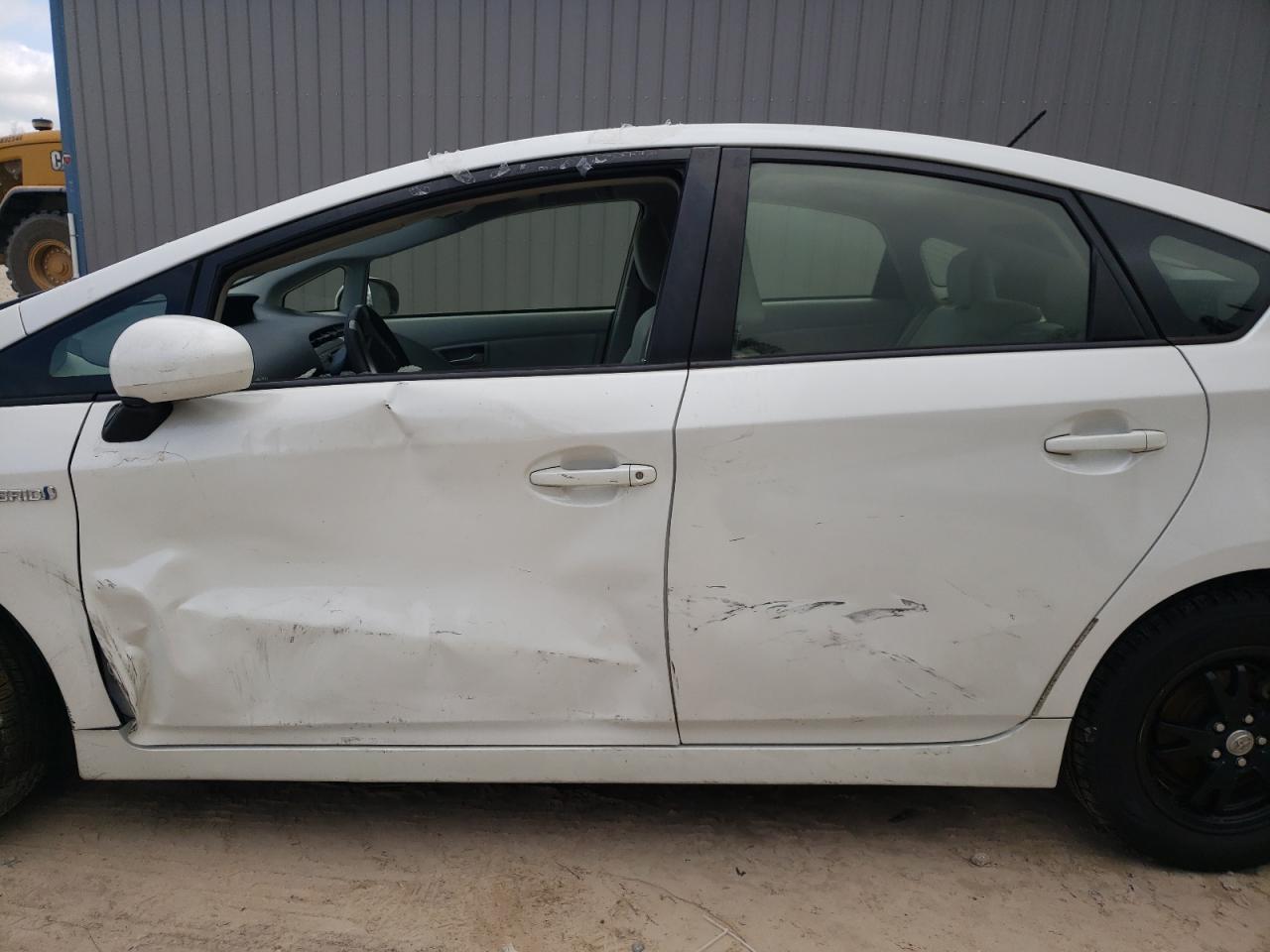 Photo 9 from auction – 2012 TOYOTA PRIUS with VIN JTDKN3DU2C0334544