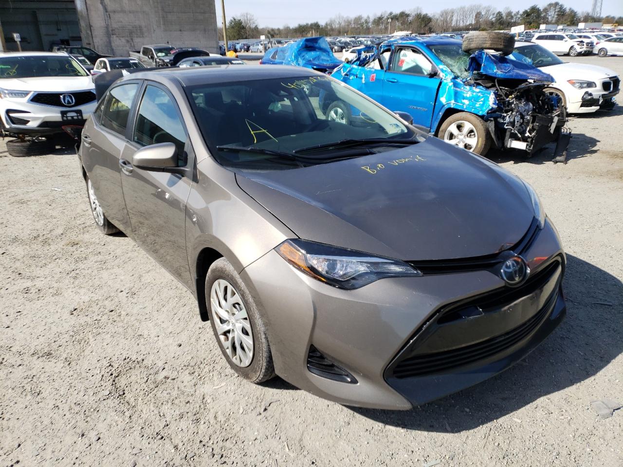 TOYOTA COROLLA L 2017 with VIN 2T1BURHE7HC776483 - Photo from auction