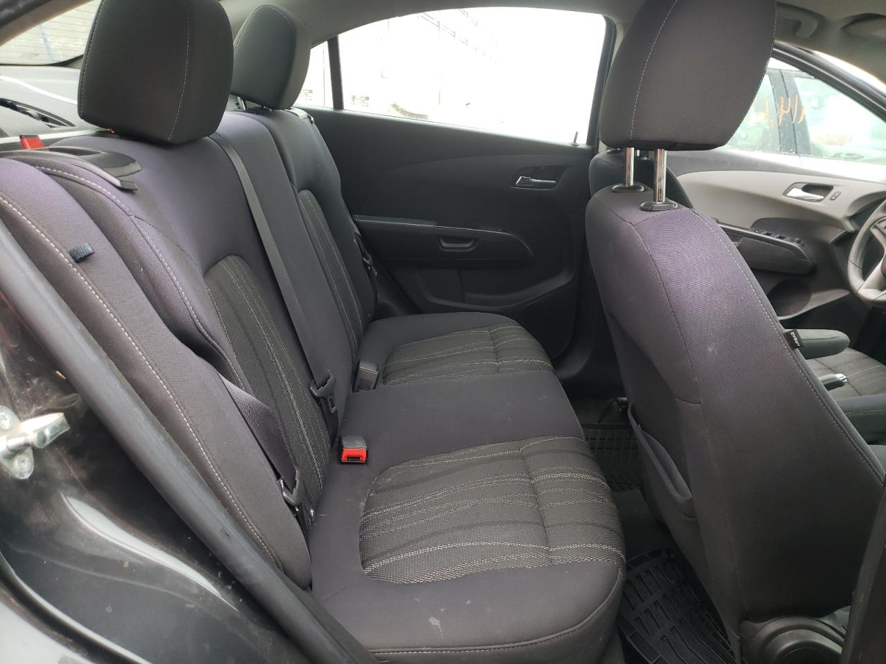Photo 6 from auction – 2014 CHEVROLET SONIC LT with VIN 1G1JC5SHXE4189552