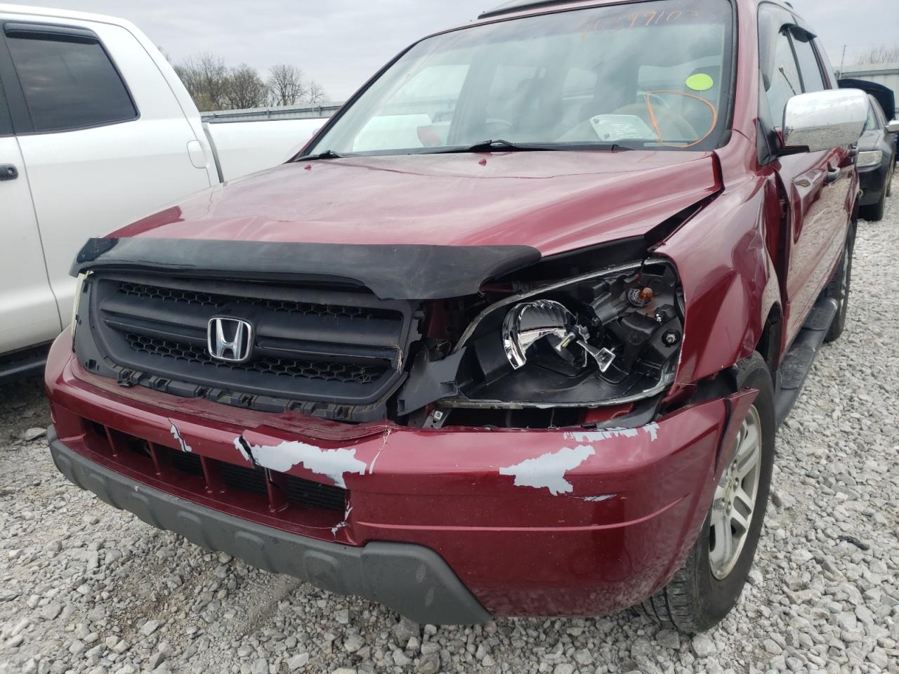 Photo 9 from auction – 2005 HONDA PILOT EXL with VIN 5FNYF18545B015584