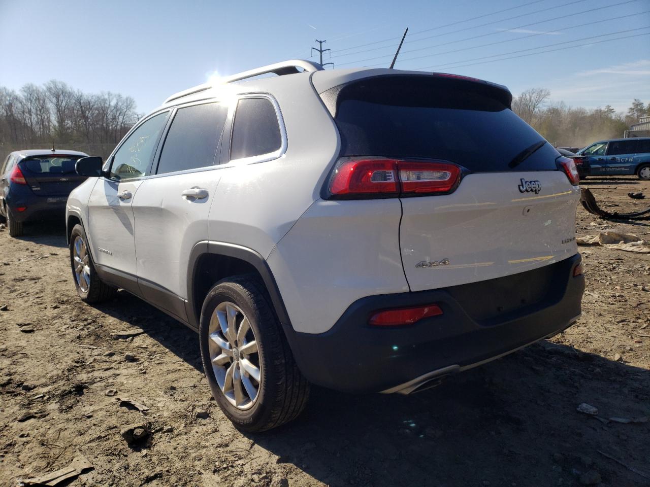 Photo 3 from auction – 2015 JEEP CHEROKEE with VIN 1C4PJMDS0FW703683