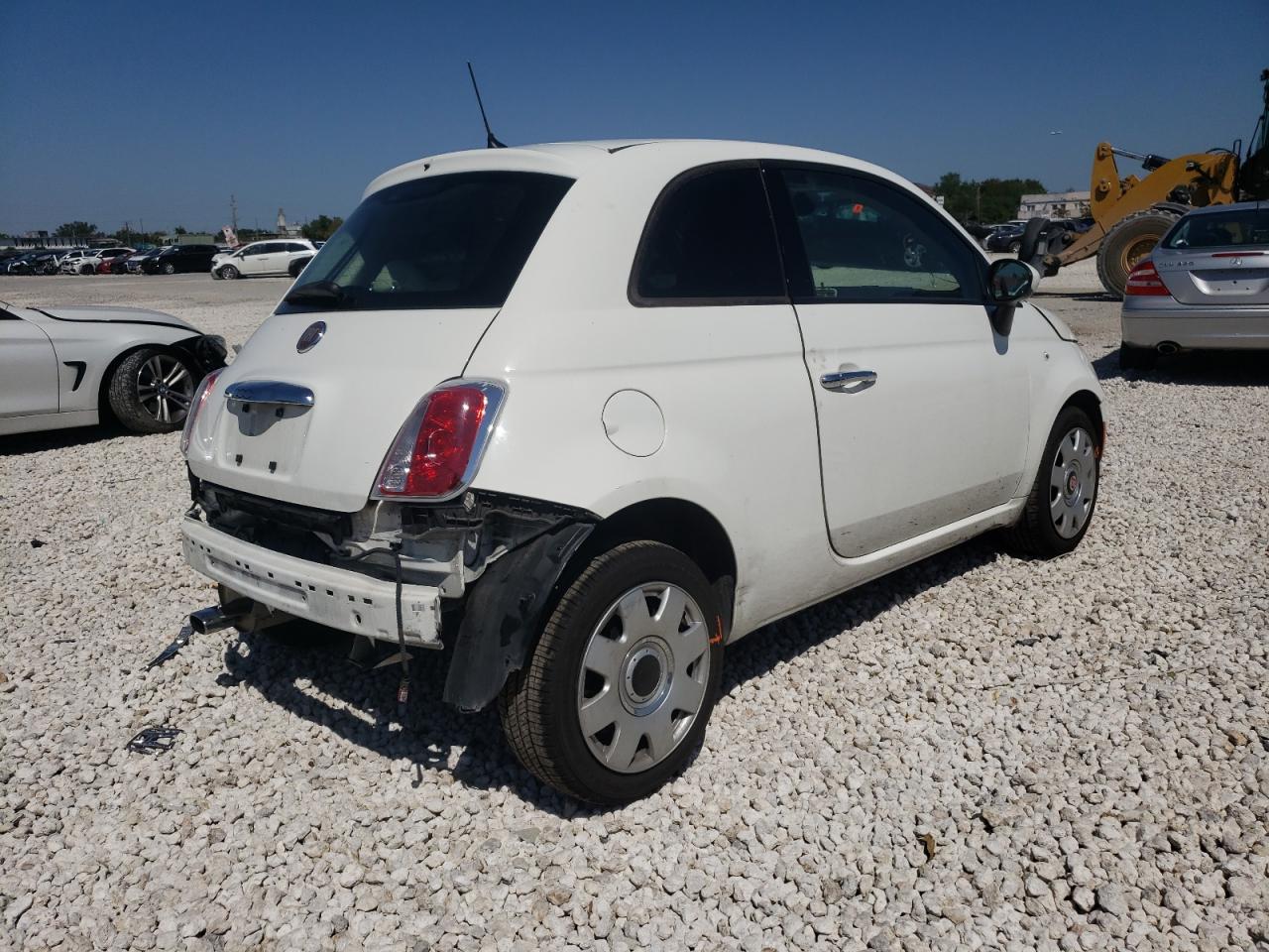 Photo 4 from auction – 2014 FIAT 500 POP with VIN 3C3CFFAR6ET260042