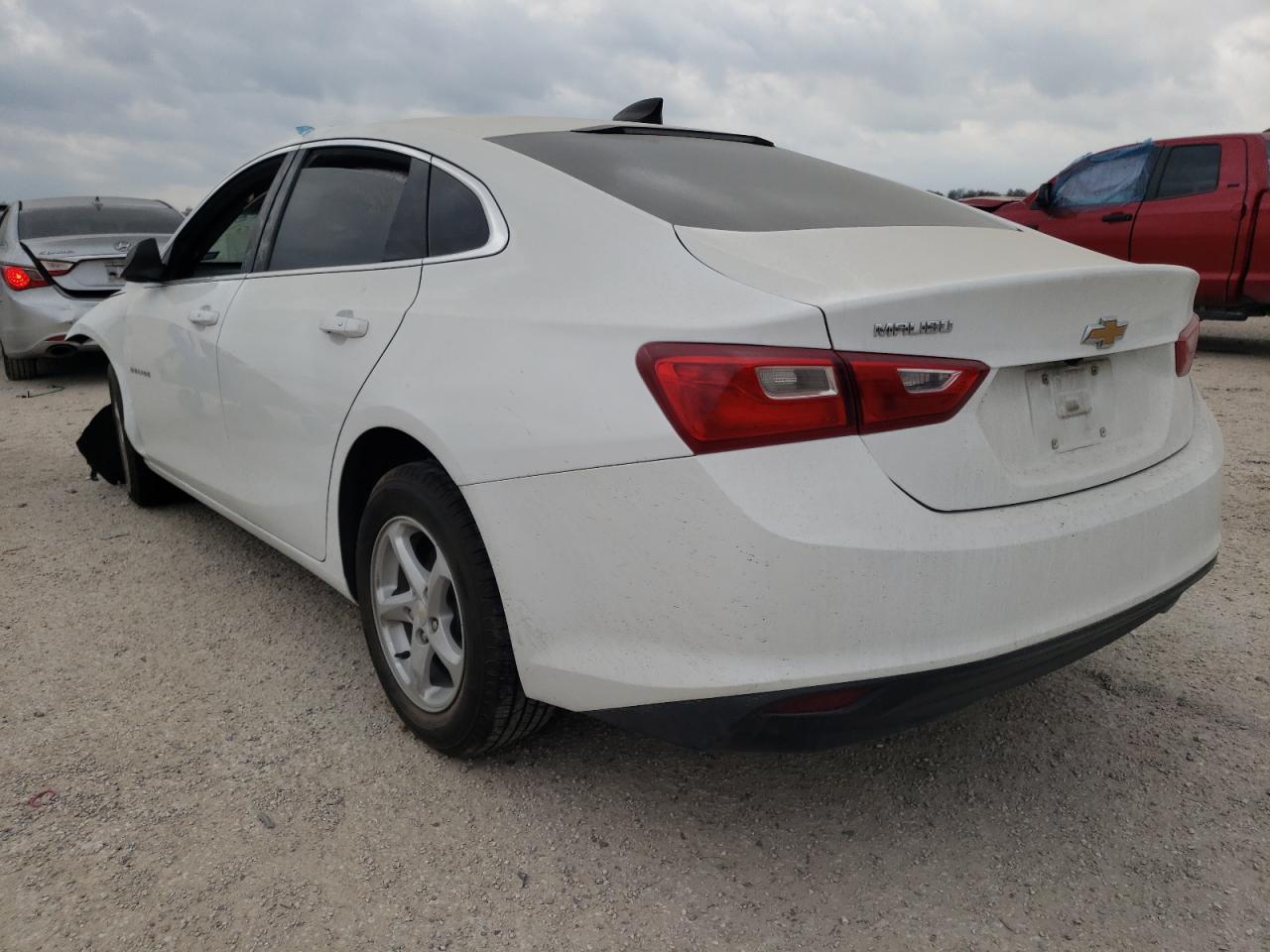 Photo 3 from auction – 2018 CHEVROLET MALIBU LS with VIN 1G1ZB5ST0JF271329