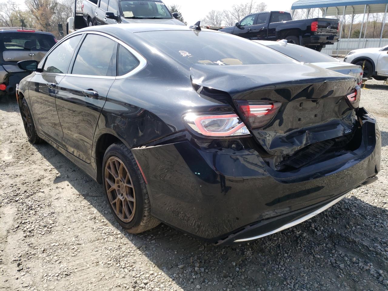Photo 3 from auction – 2015 CHRYSLER 200 LIMITE with VIN 1C3CCCAB9FN614244