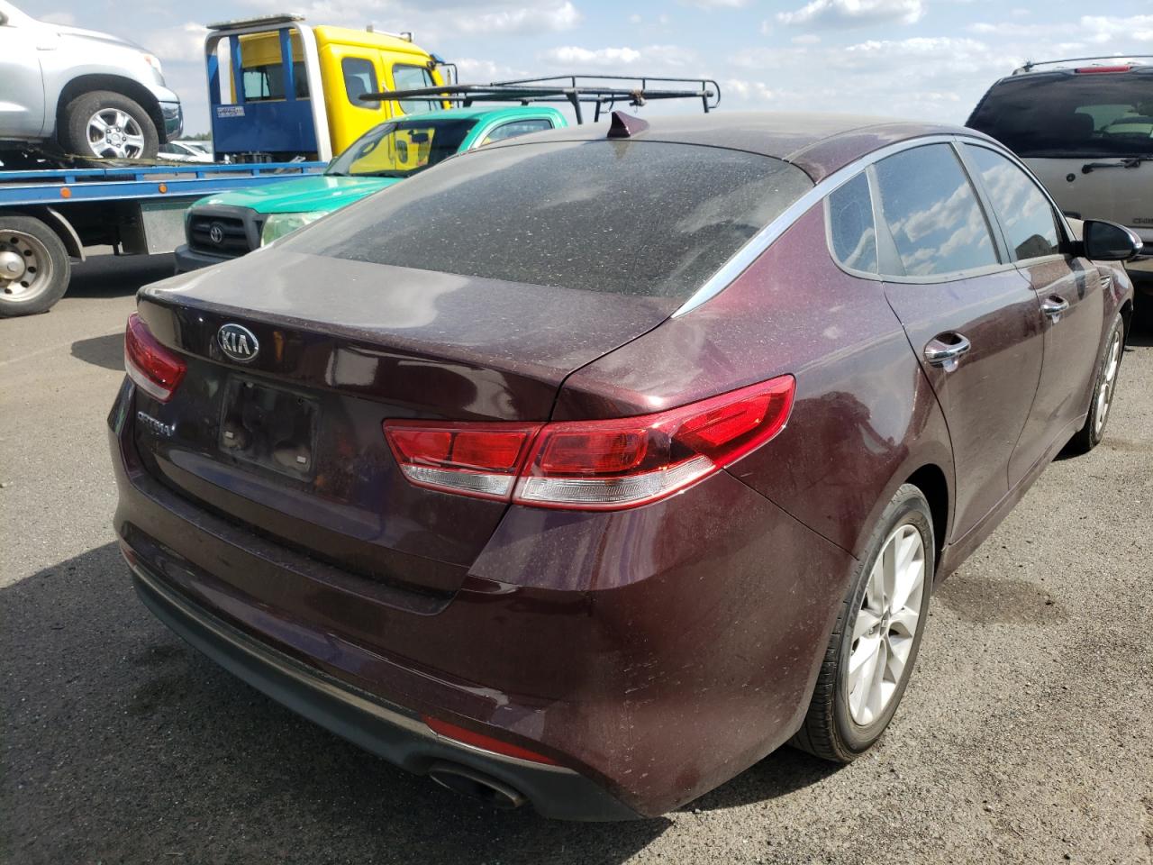 Photo 4 from auction – 2016 KIA OPTIMA LX with VIN 5XXGT4L31GG069002