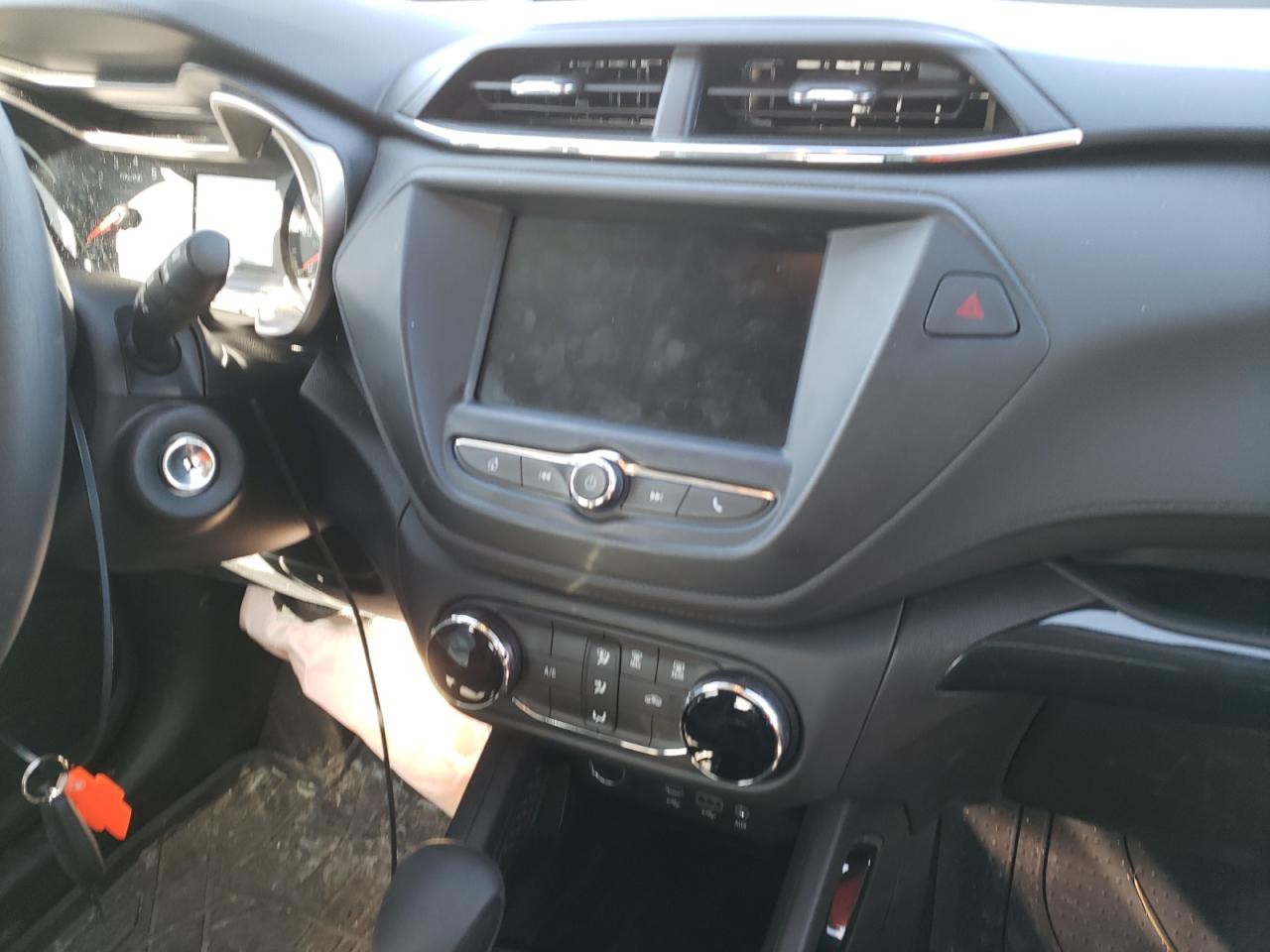 Photo 9 from auction – 2021 CHEVROLET TRAILBLAZE with VIN KL79MMS20MB123158