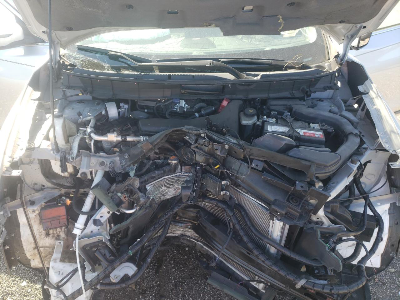Photo 7 from auction – 2019 NISSAN ROGUE S with VIN 5N1AT2MT5KC712352