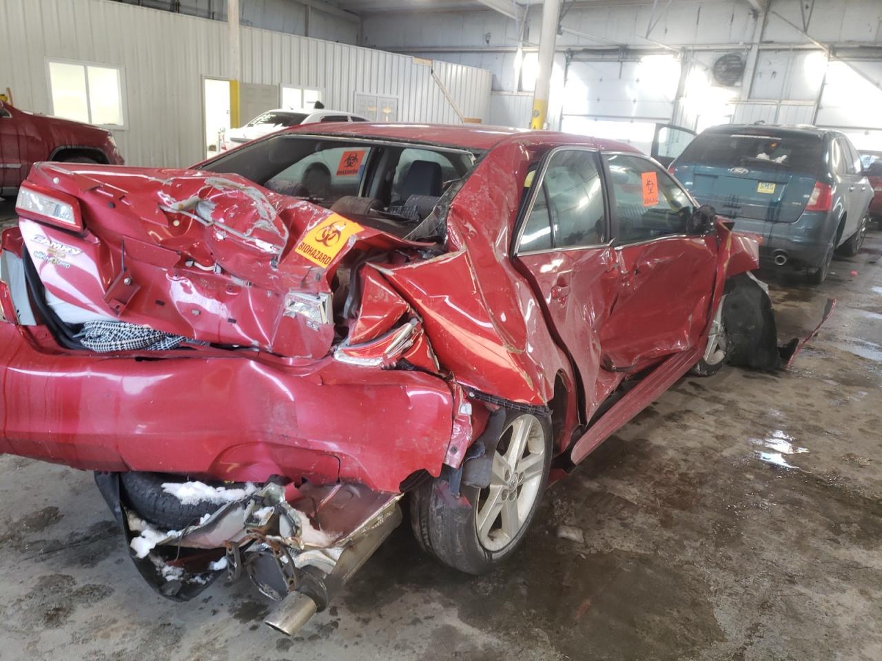 Photo 4 from auction – 2014 TOYOTA CAMRY L with VIN 4T1BF1FK2EU850777