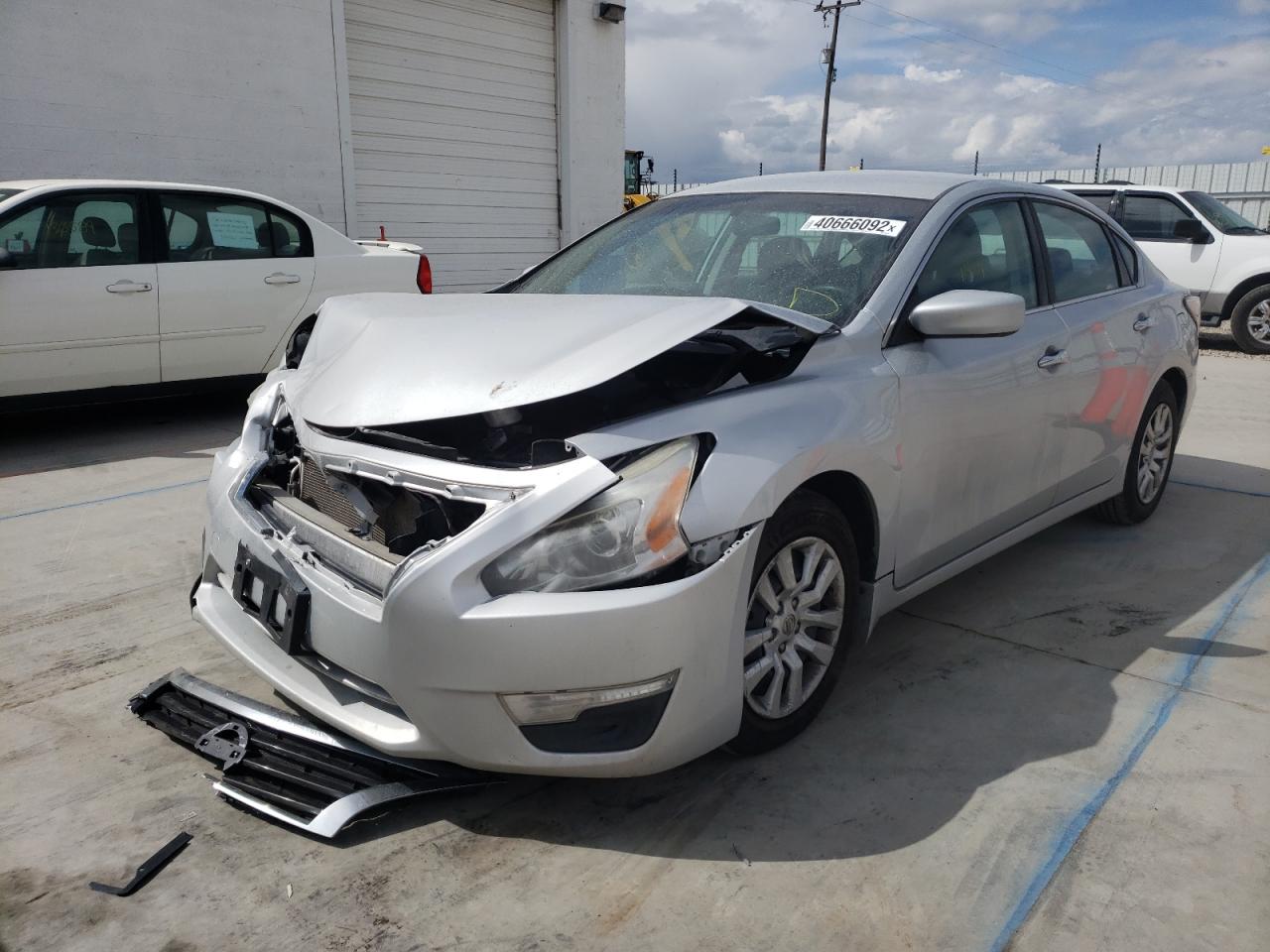 Photo 2 from auction – 2015 NISSAN ALTIMA 2.5 with VIN 1N4AL3AP7FN335248