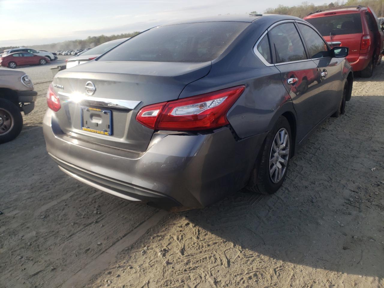 Photo 4 from auction – 2017 NISSAN ALTIMA 2.5 with VIN 1N4AL3AP3HC154033
