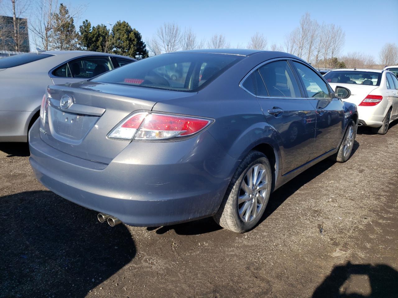 Photo 4 from auction – 2011 MAZDA 6 I with VIN 1YVHZ8BH5B5M13784