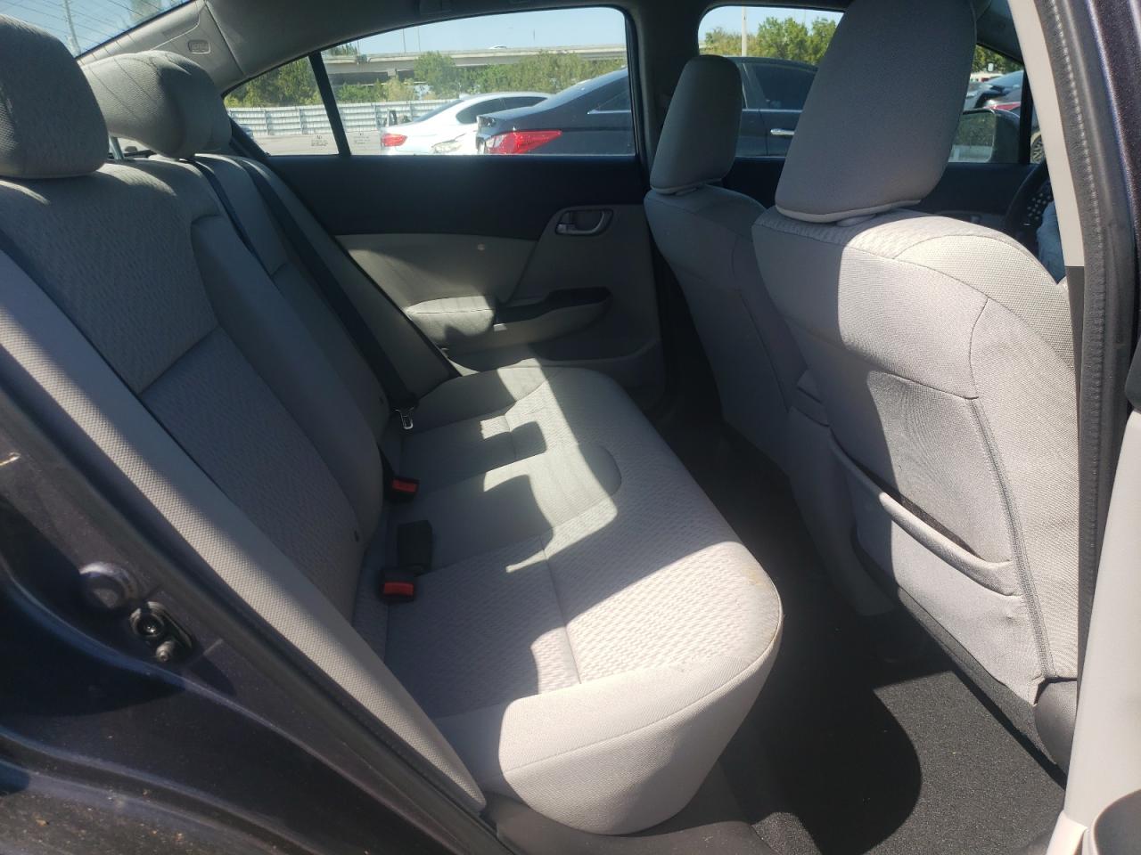 Photo 6 from auction – 2014 HONDA CIVIC LX with VIN 19XFB2F58EE044605