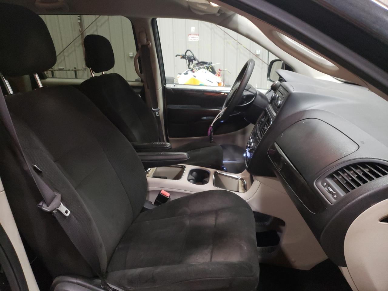 Photo 5 from auction – 2012 DODGE GRAND CARA with VIN 2C4RDGCG7CR160481