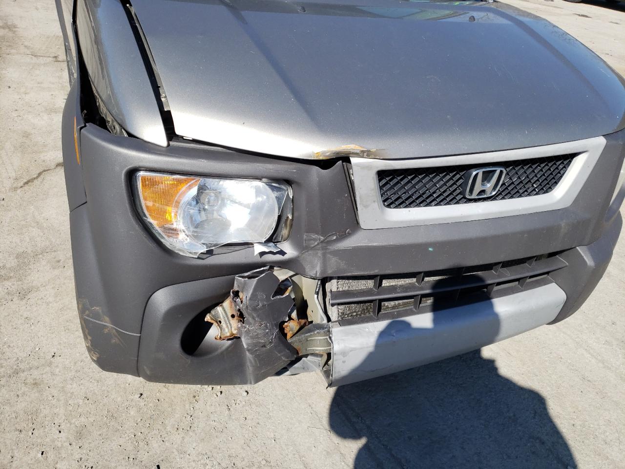 Photo 9 from auction – 2004 HONDA ELEMENT EX with VIN 5J6YH28524L030929