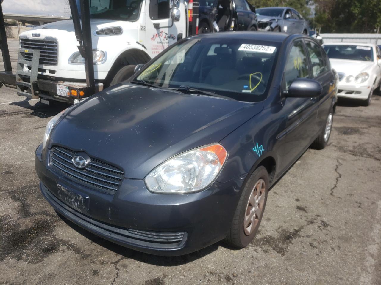 Photo 2 from auction – 2011 HYUNDAI ACCENT GLS with VIN KMHCN4ACXBU607710