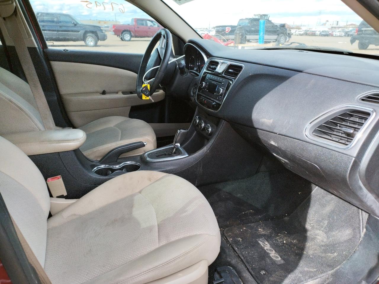 Foto 5 de la subasta – 2013 CHRYSLER 200 TOURIN con VIN 1C3CCBBB2DN505470