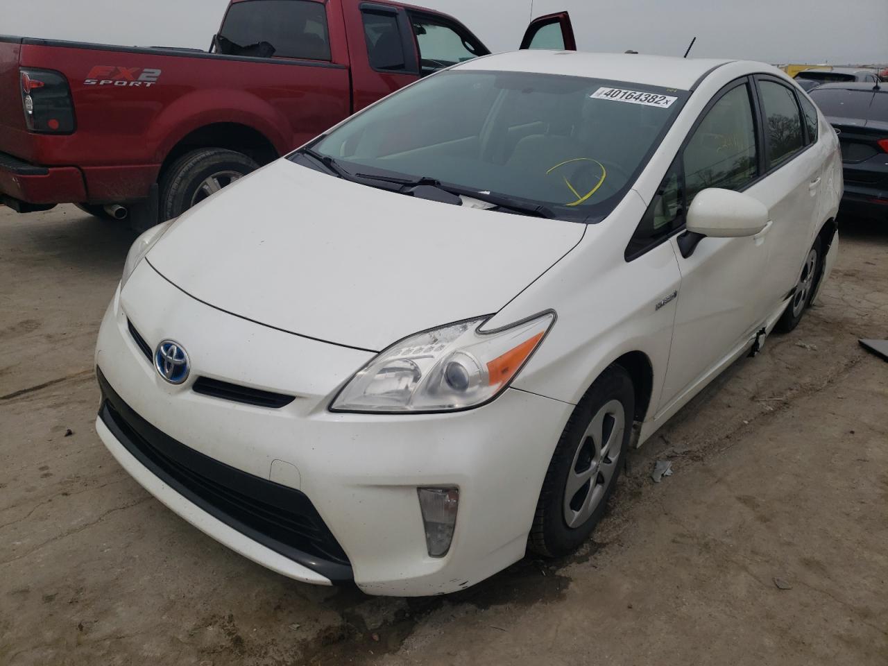 Photo 2 from auction – 2012 TOYOTA PRIUS with VIN JTDKN3DU8C5488985