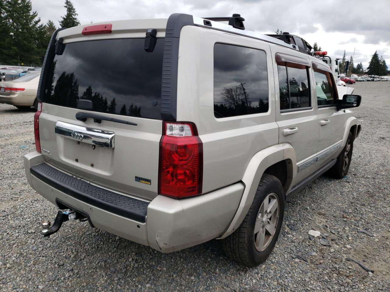 Photo 4 from auction – 2007 JEEP COMMANDER with VIN 1J8HH58P27C637810