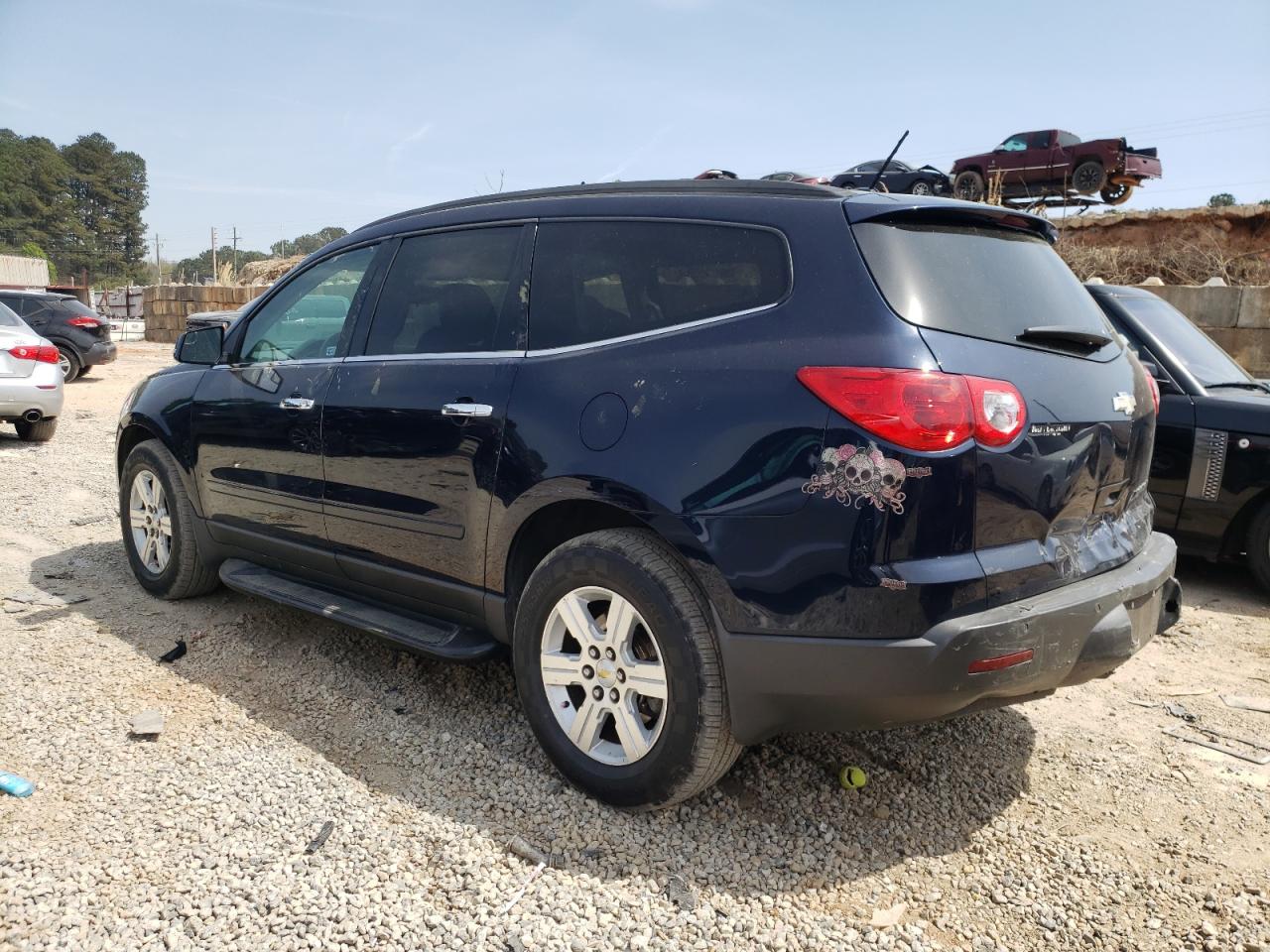 Photo 3 from auction – 2011 CHEVROLET TRAVERSE L with VIN 1GNKRGEDXBJ269730